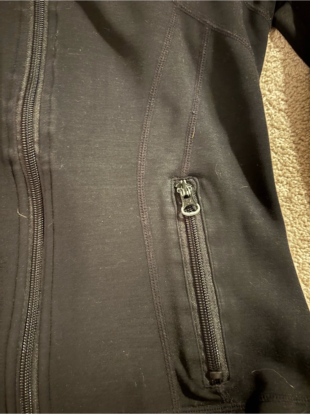 Lululemon define jacket size 2 - Picture 2 of 6